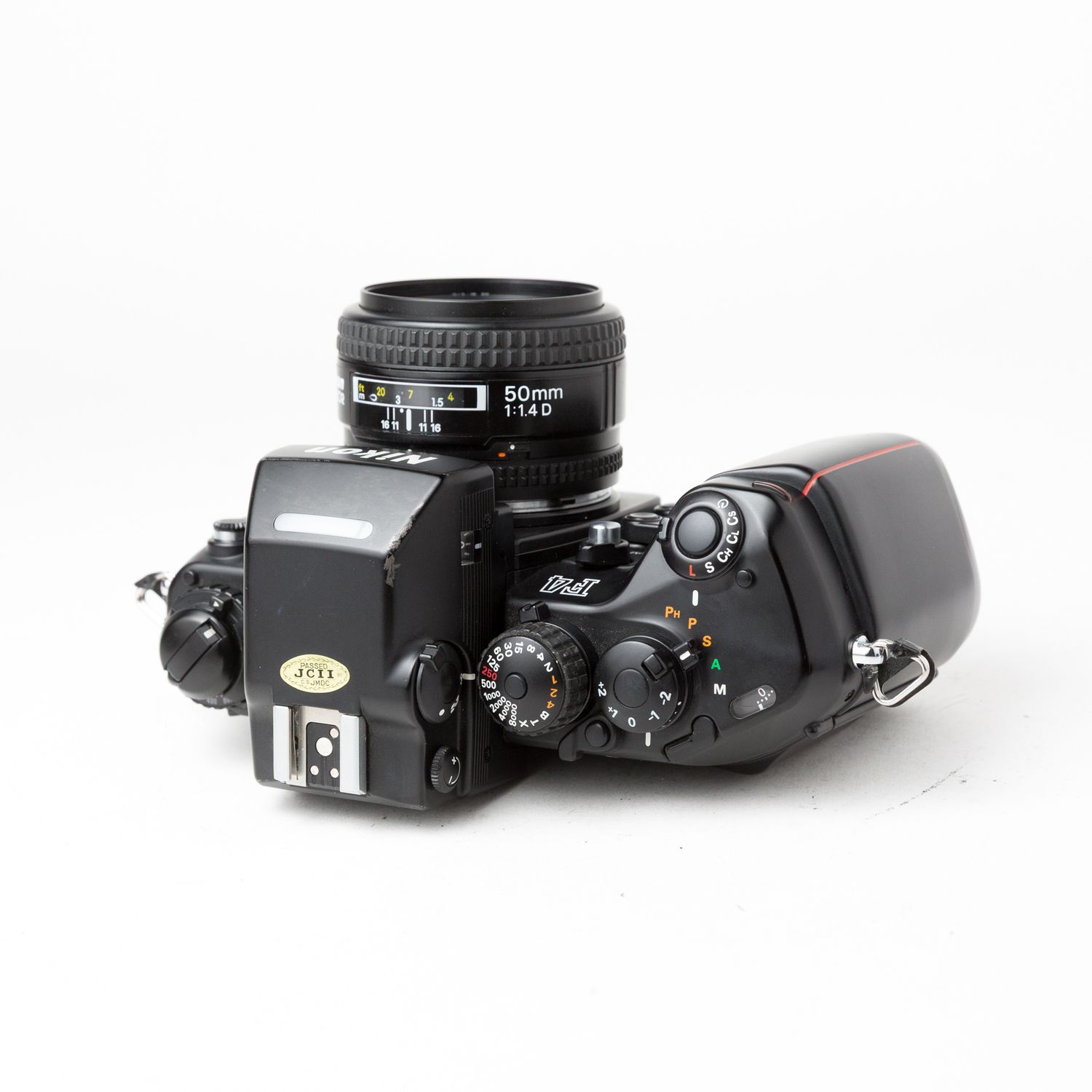 Nikon F4 50mm f/1.4&24mm f/2.8セット Nikon F4 w/ 50mm f/1.4, and 24mm f/2.8 lenses