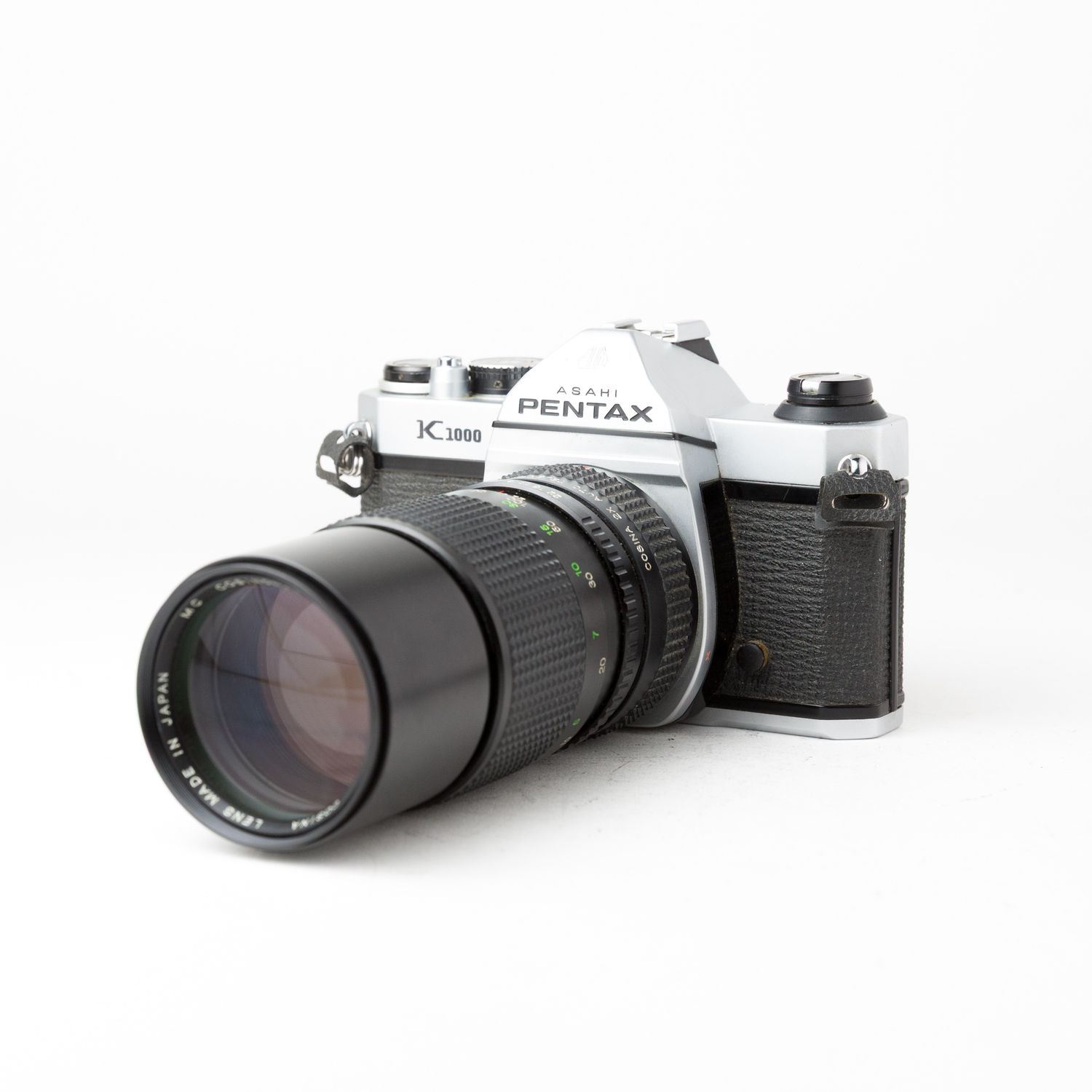 Pentax K-1000 w/ 200mm f/4 lens