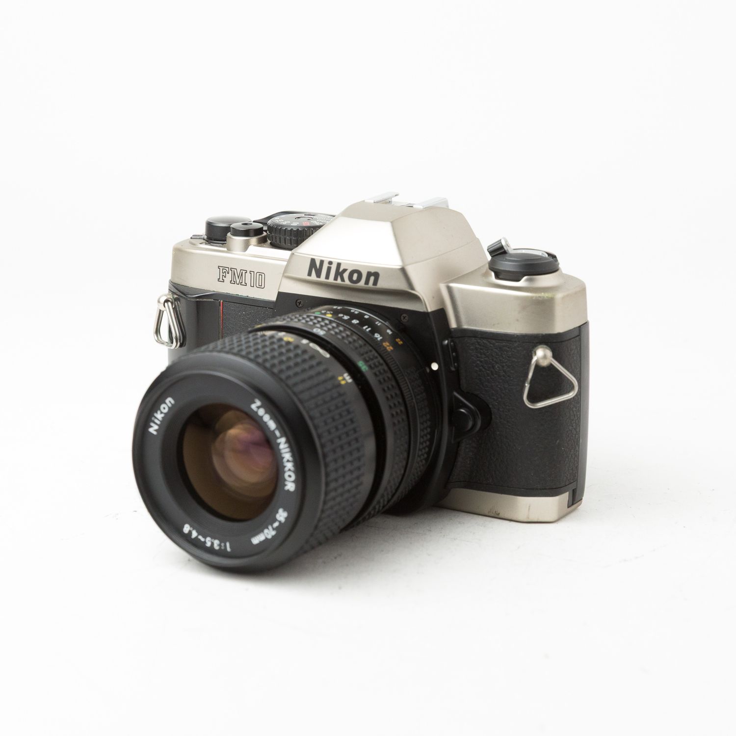 Nikon FM10 w/ 35-70mm f/3.5-4.8 lens