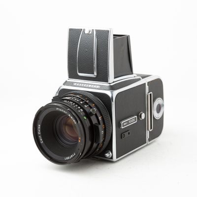 Hasselblad 500 C w/ 80mm f/2.8 &amp; New in Box Nons Instax Back