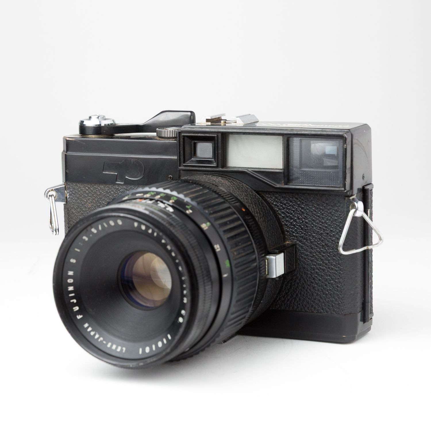 Fujica G690 w/ 100mm f/3.5 lens