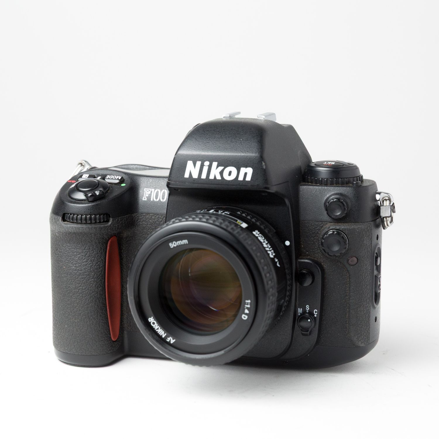 Nikon F100 w/ AF Nikkor 50mm f/1.4 lens