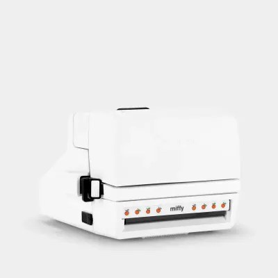 Retrospekt Polaroid 600 Instant Film Cameras