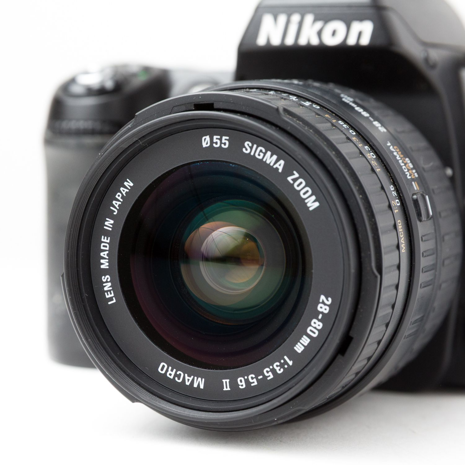Nikon N80 w/ Sigma 28-80mm f/3.5-5.6 lens