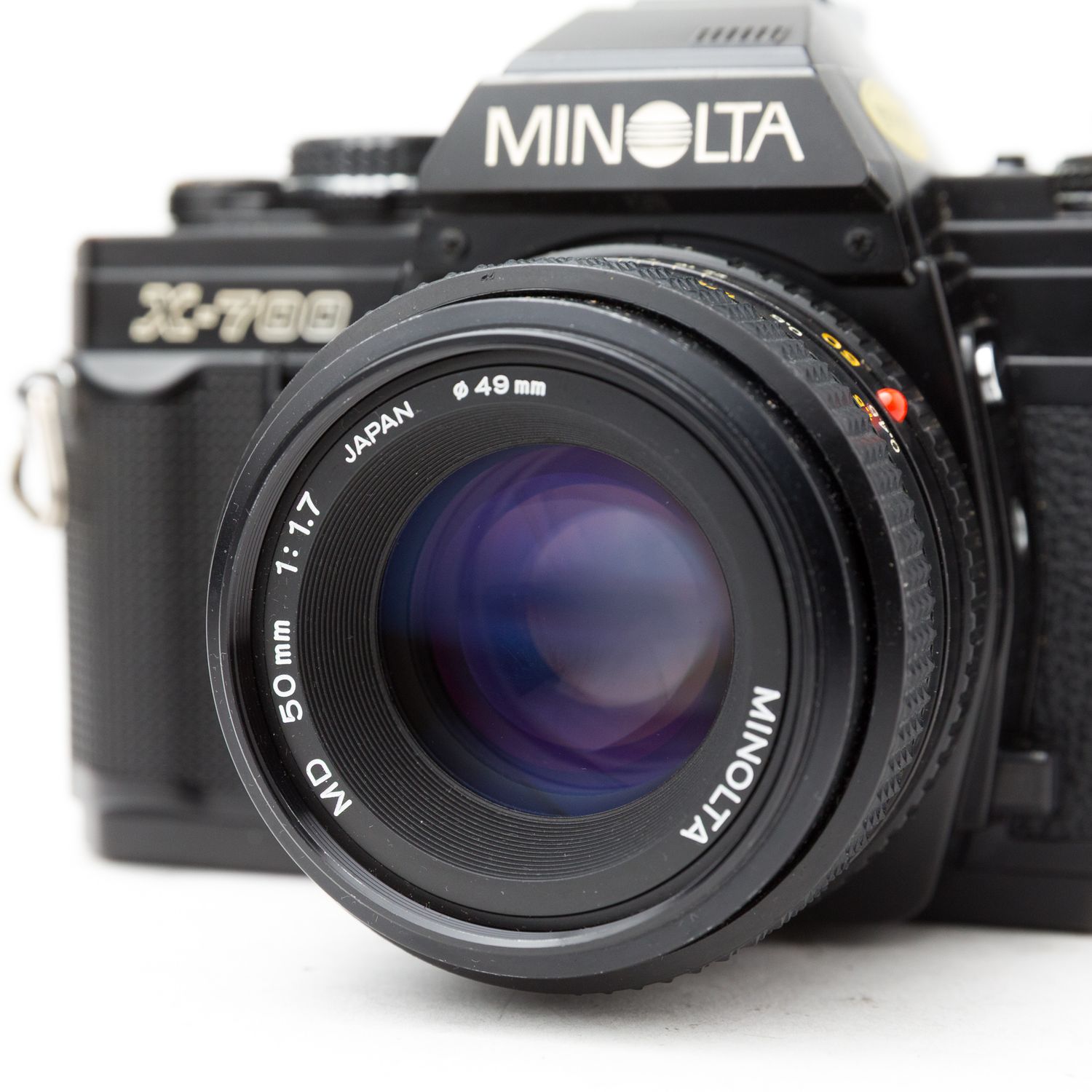Minolta X700