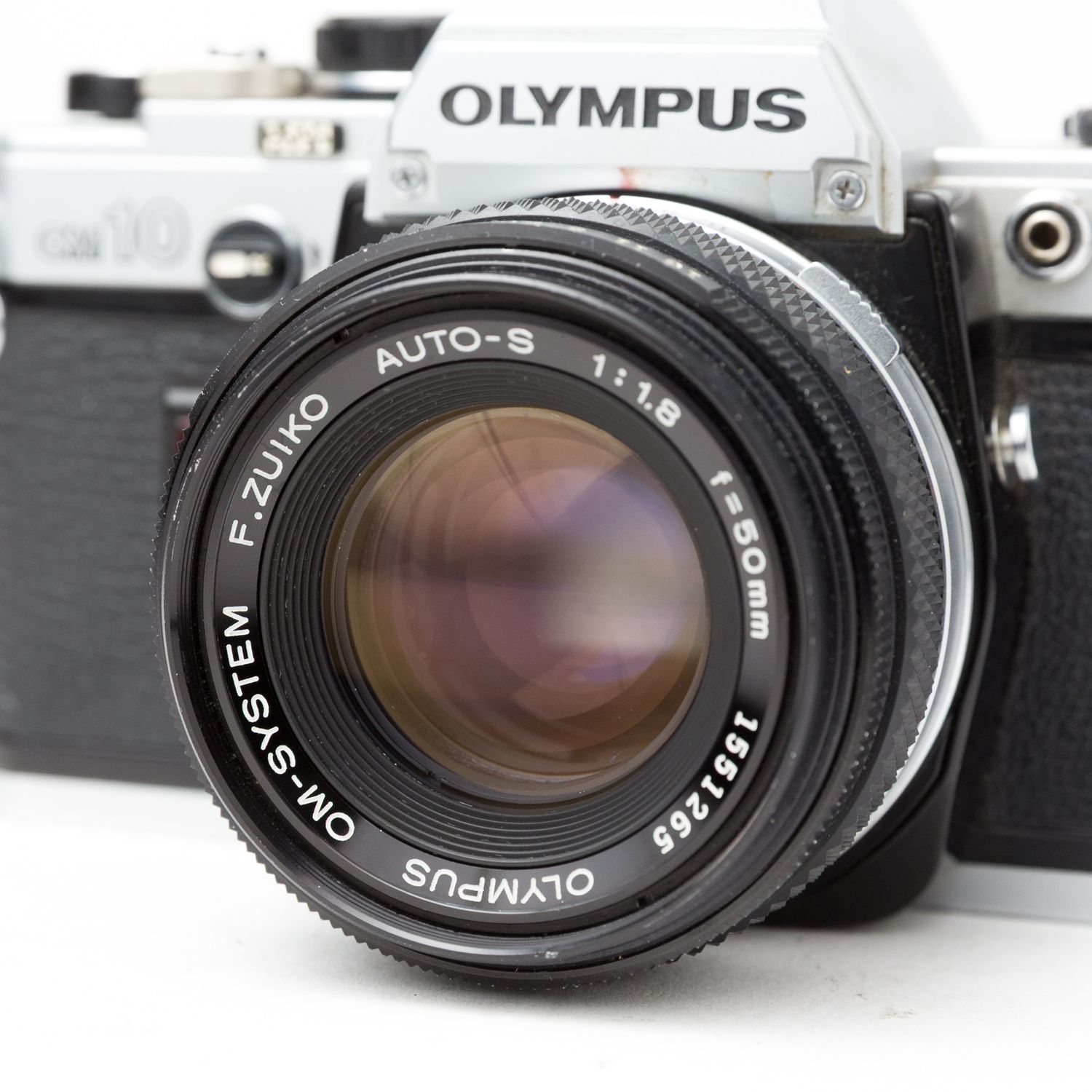 Olympus OM-10 w/ 50mm f/1.8 lens
