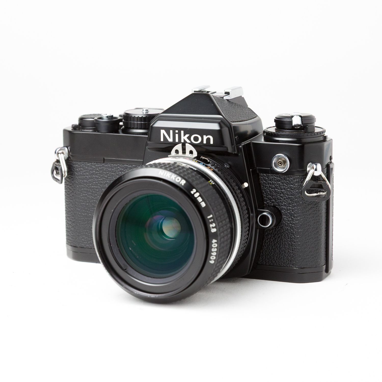 Nikon FE w/ 28mm f/2.8