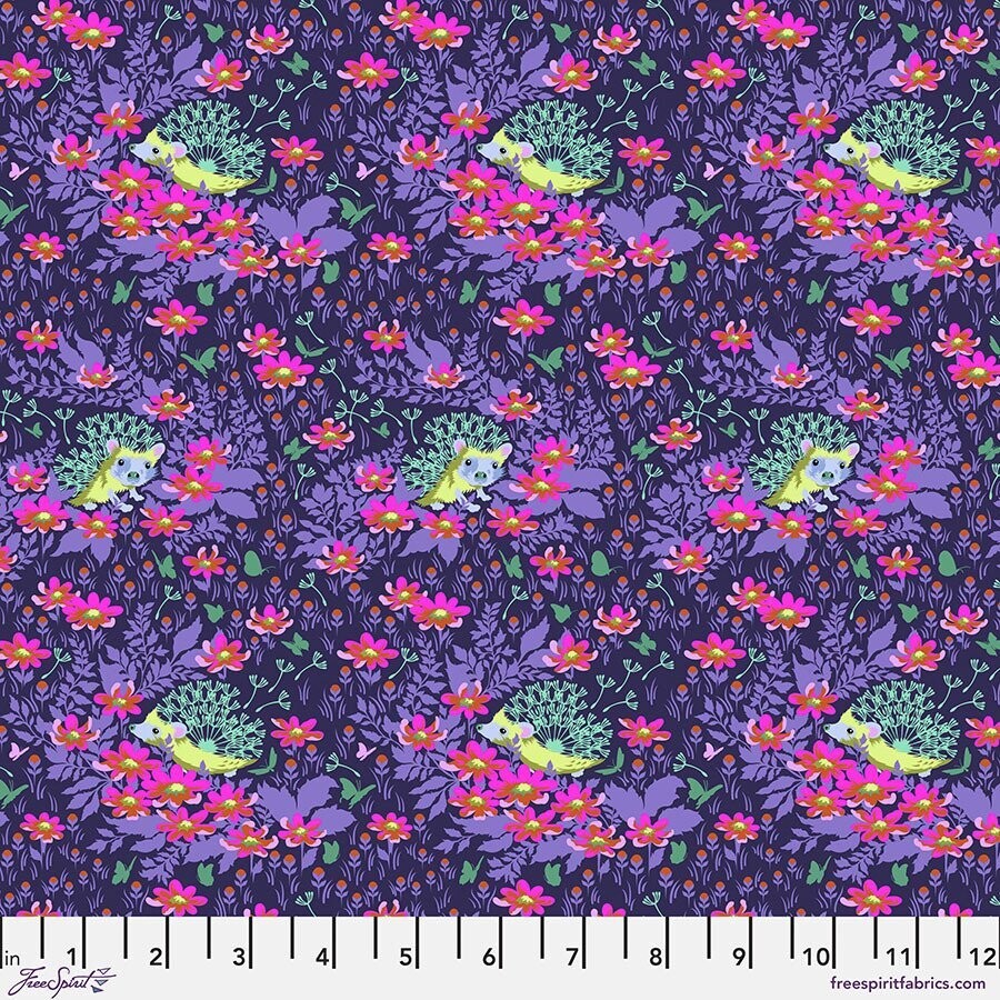 Tula Pink Tiny Beasts Whos Your Dandy PWTP182 Glimmer