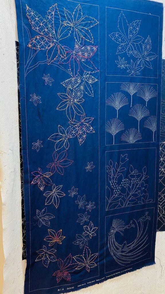 Sashiko Panel HM-43 Momijigari (Leaves) Indigo