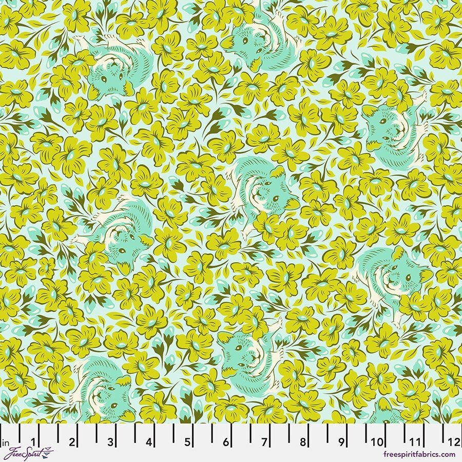 Tula Pink Besties Chubby Cheeks PWTP218 Clover