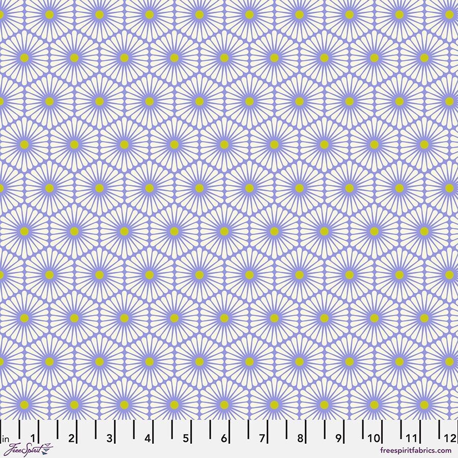 Tula Pink Besties Daisy Chain PWTP220 Bluebell