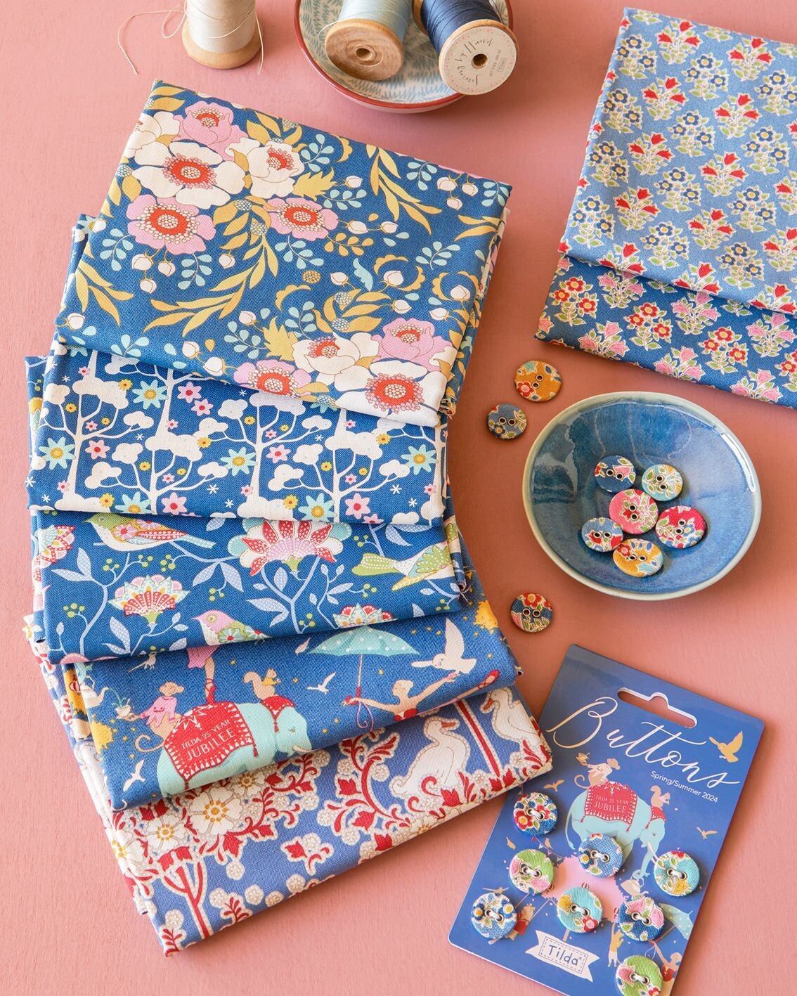 Tilda Jubilee 5 fabrics x 1/2 metre Bundle Blue