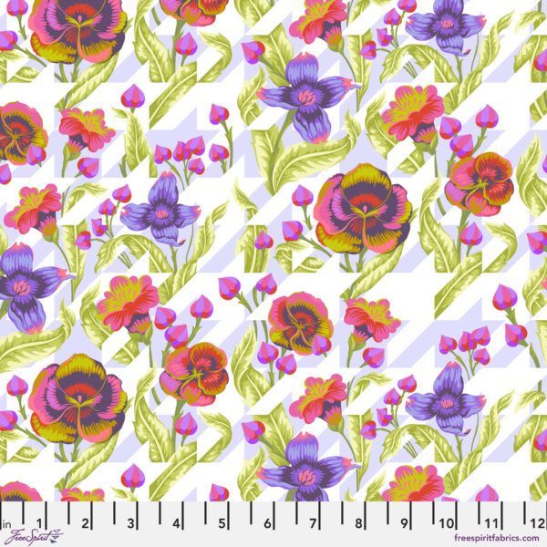 Tula Pink Untamed Puppy Love PWTP23 Nova