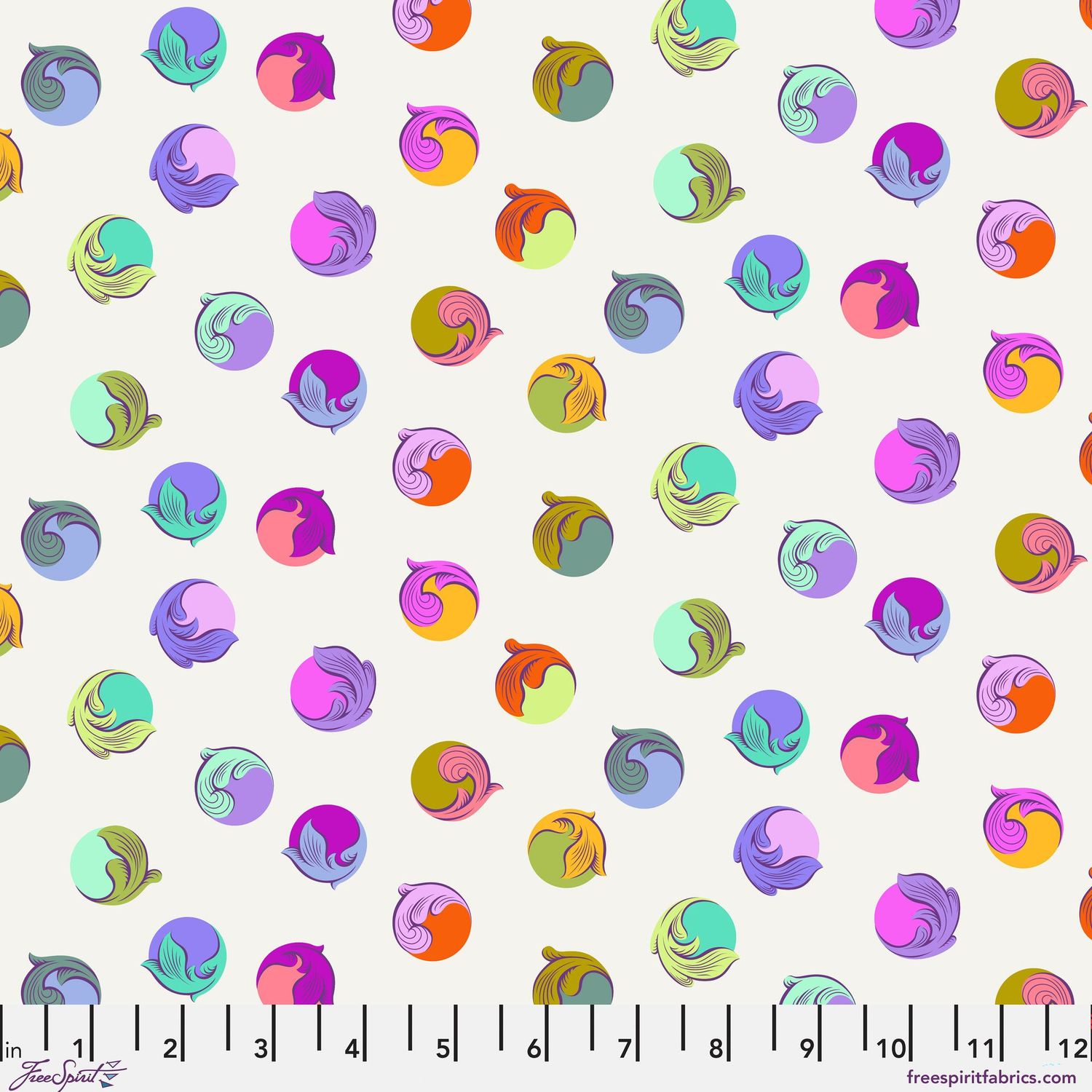 Tula Pink Legendary PWTP286 Gumdrop - Pearl