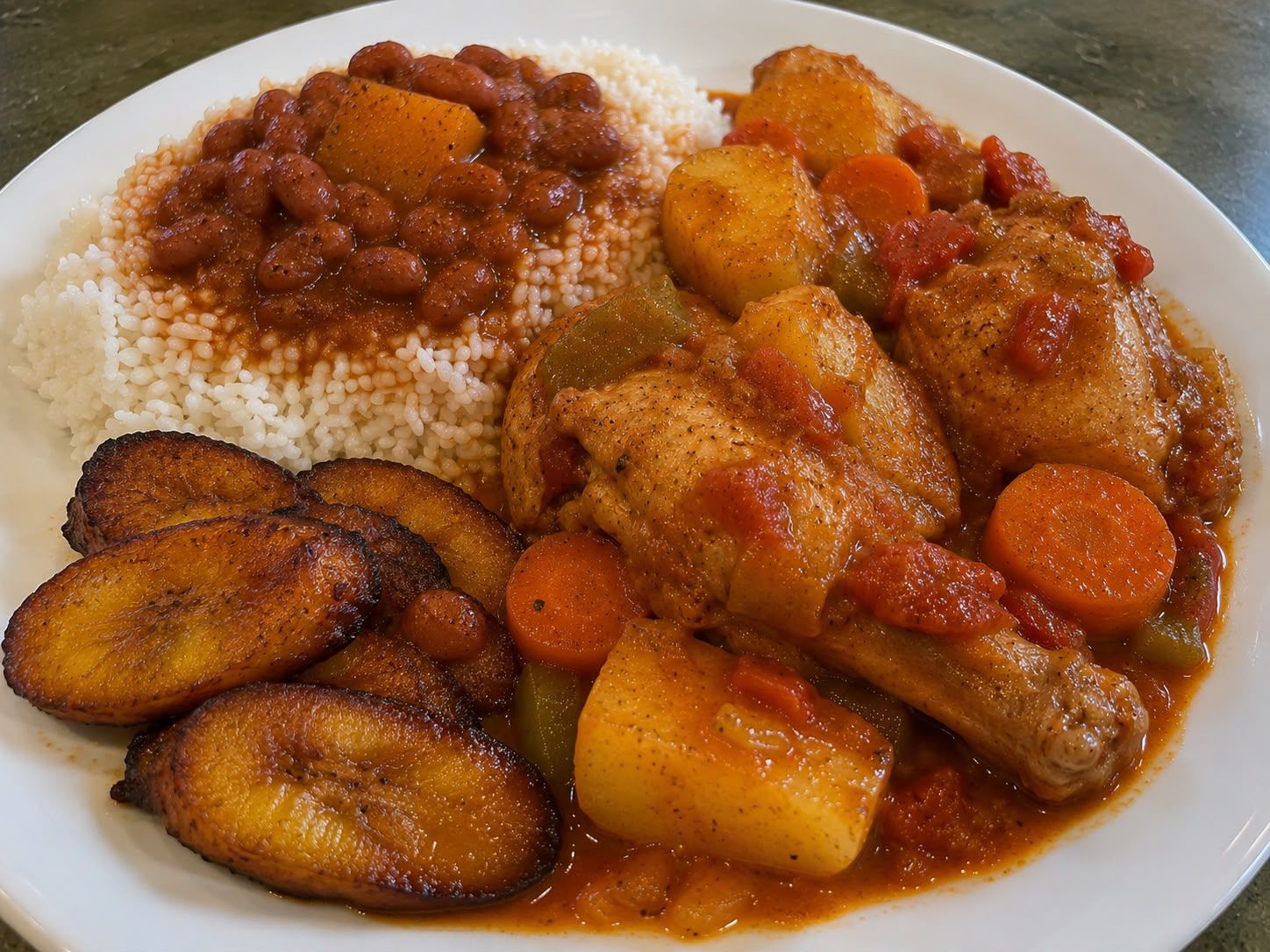 Pollo guisado