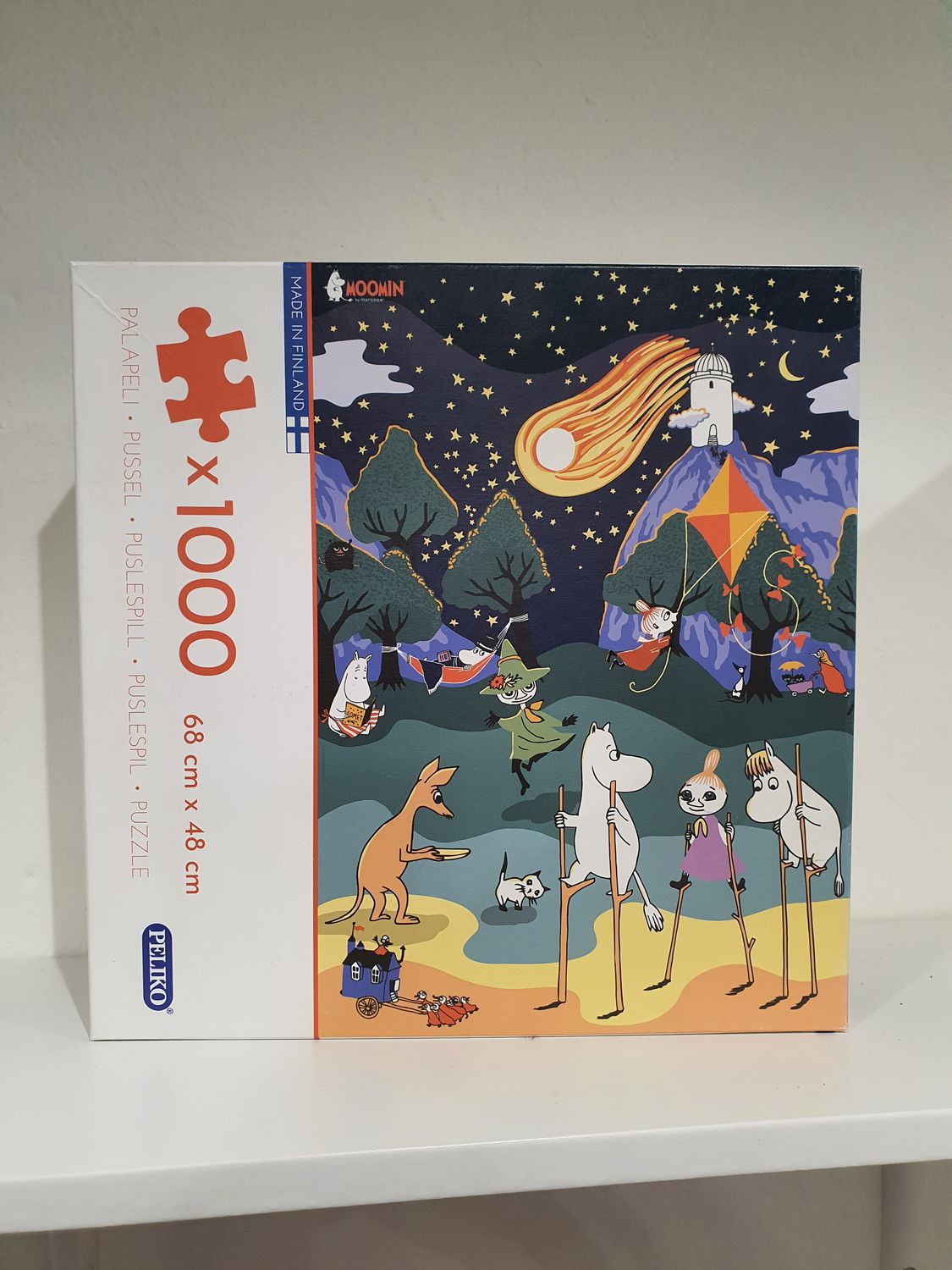 Puzzle 1000 elementów "Kometa nad Doliną Muminków"
