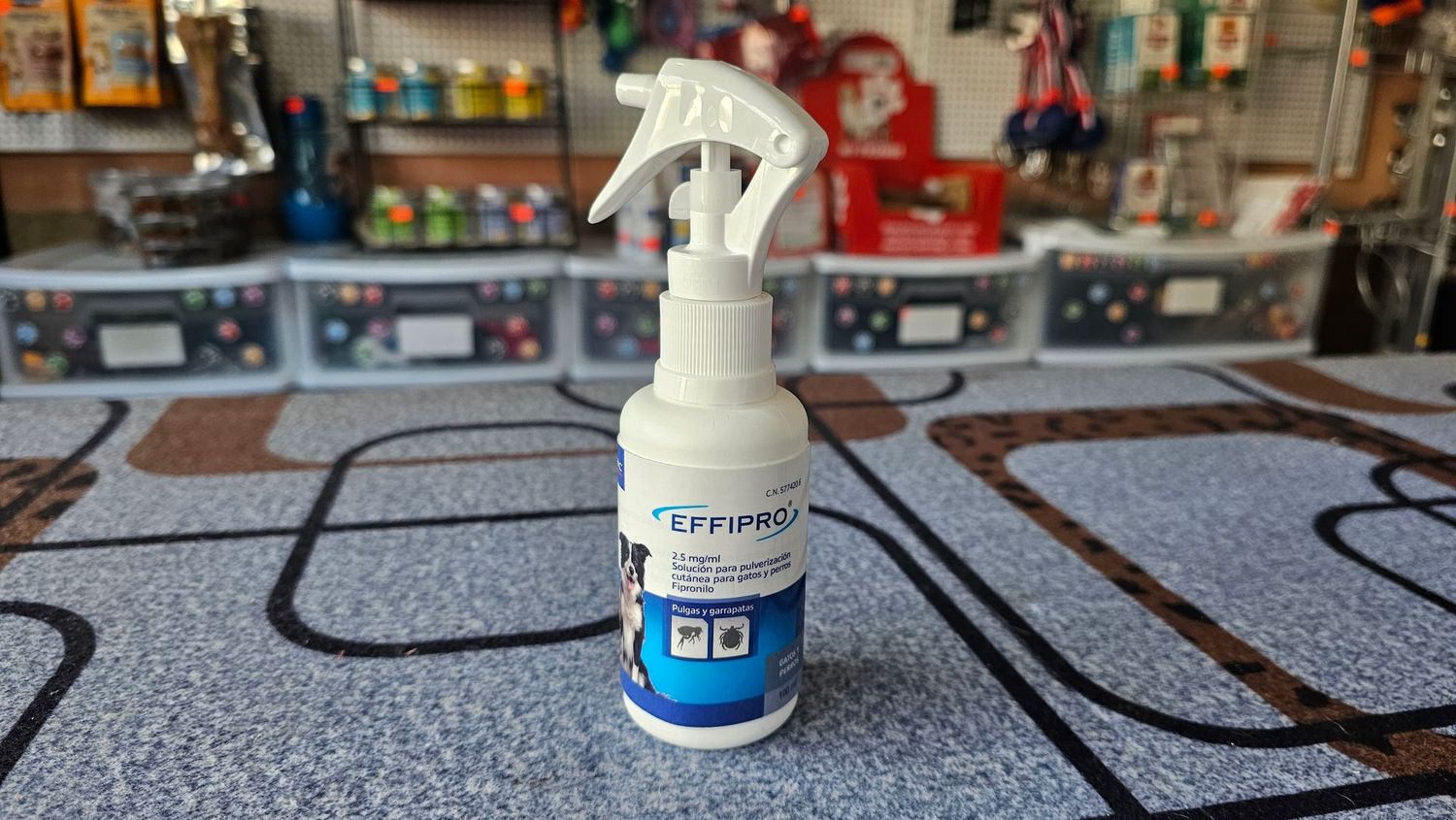 Spray Effipro Antiparasitario para perros y gatos Spray Effipro Antiparasitario para perros y gatos