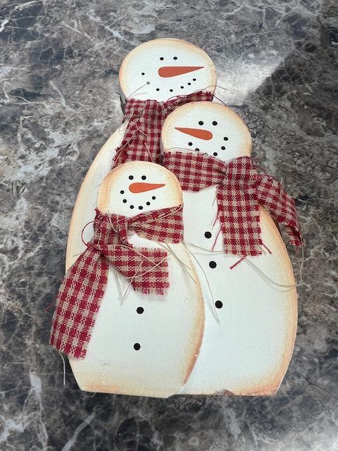 Snowman Family