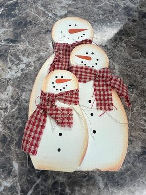 Snowman Family
