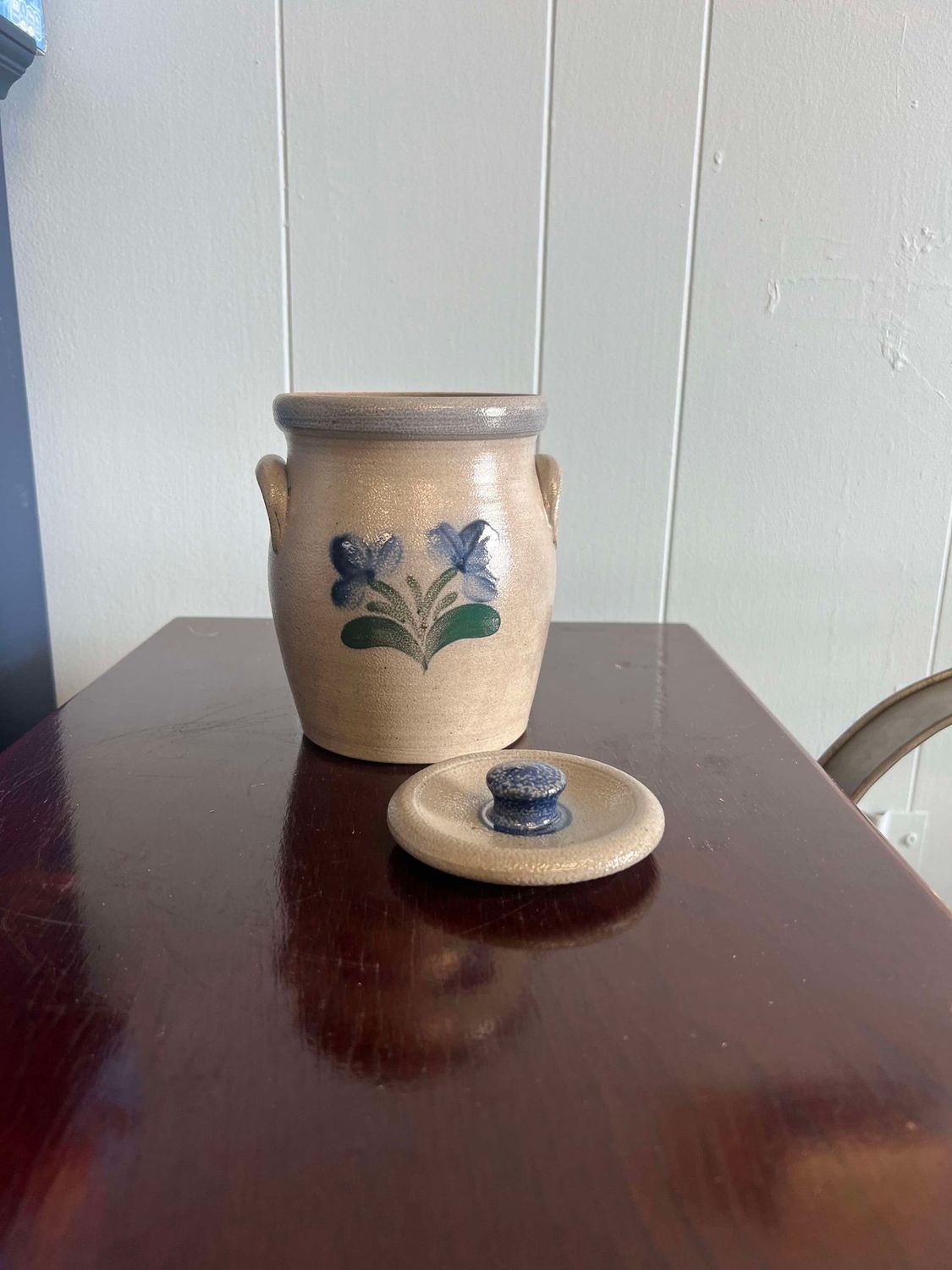 Rowe Pottery Crock w/ Glendale Flowers, signed