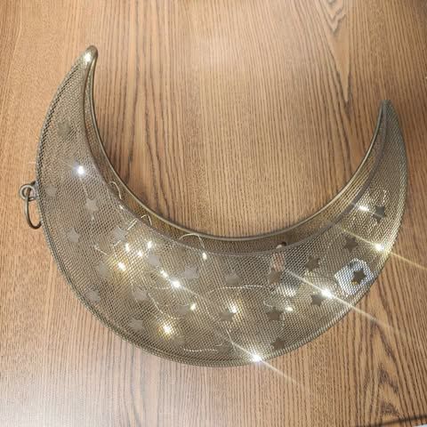 Hanging Moon Candle