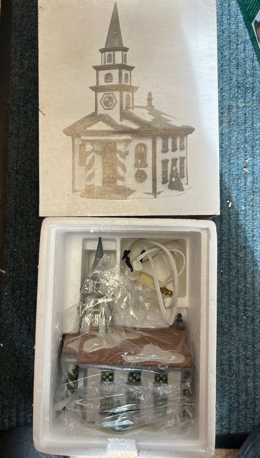 Department 56 ARLINGTON FALLS CHURCH (no bulb)