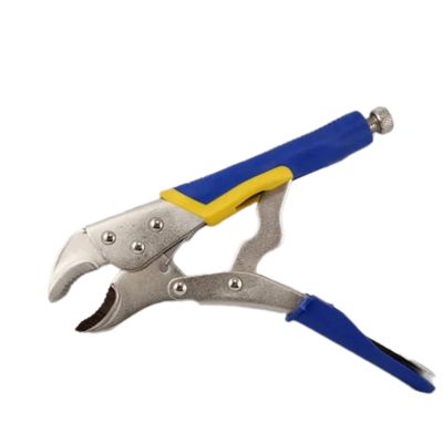 Locking plier
