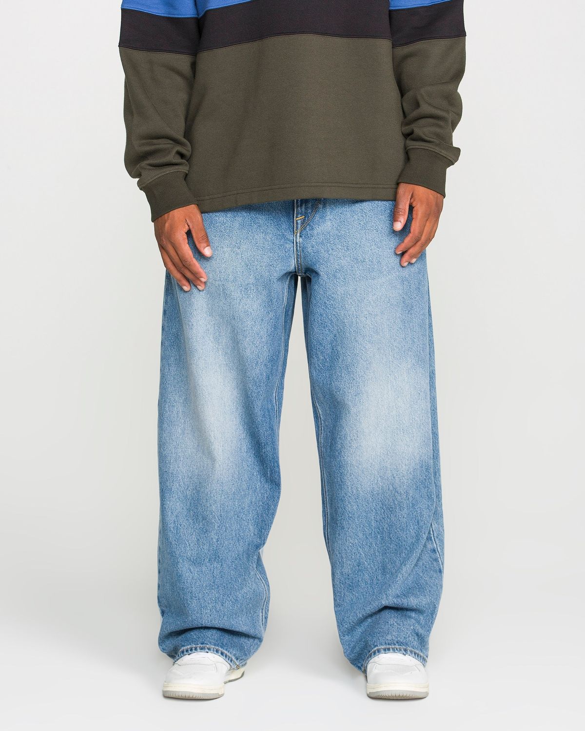 VOLCOM CHILLOW DENIM JEANS, Color: EURO LIGHT BLUE, STYLE NUMBER: A1932609, Size: 32