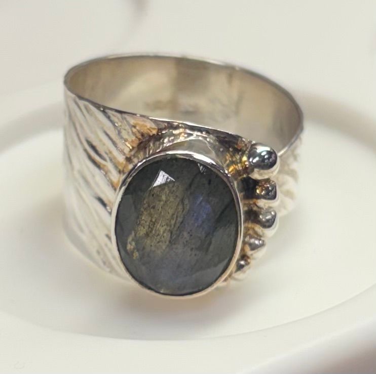 SS0395-Designer Ring : Labradorite