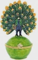 KU0010-PEACOCK : 4 X 2.75