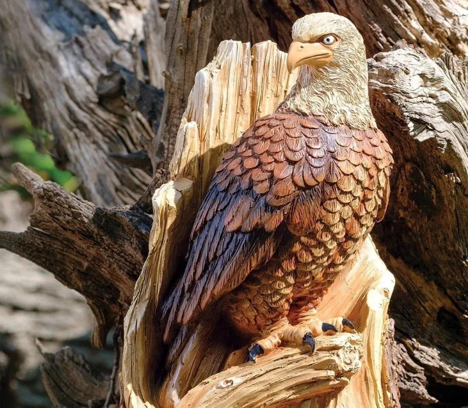 RO1409-Timber Tails : Eagle