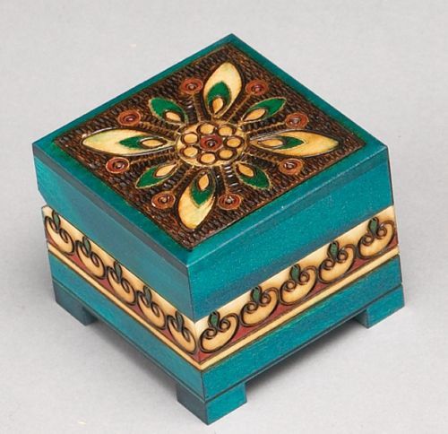 MC1683-Wood Box