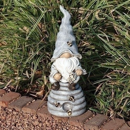 RO1164-Gnome : 13.75 in H