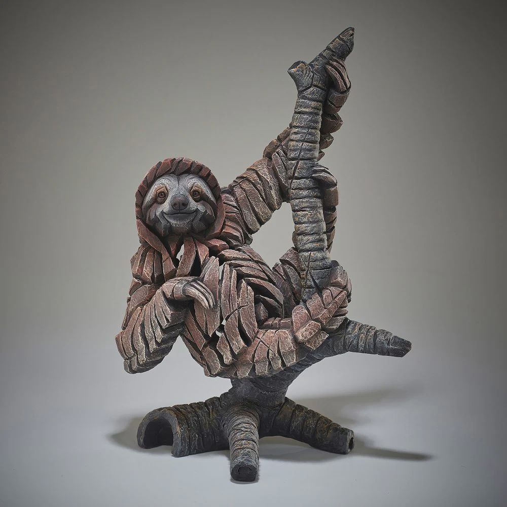 EP6357-Edges SLOTH : 18.5 in H
