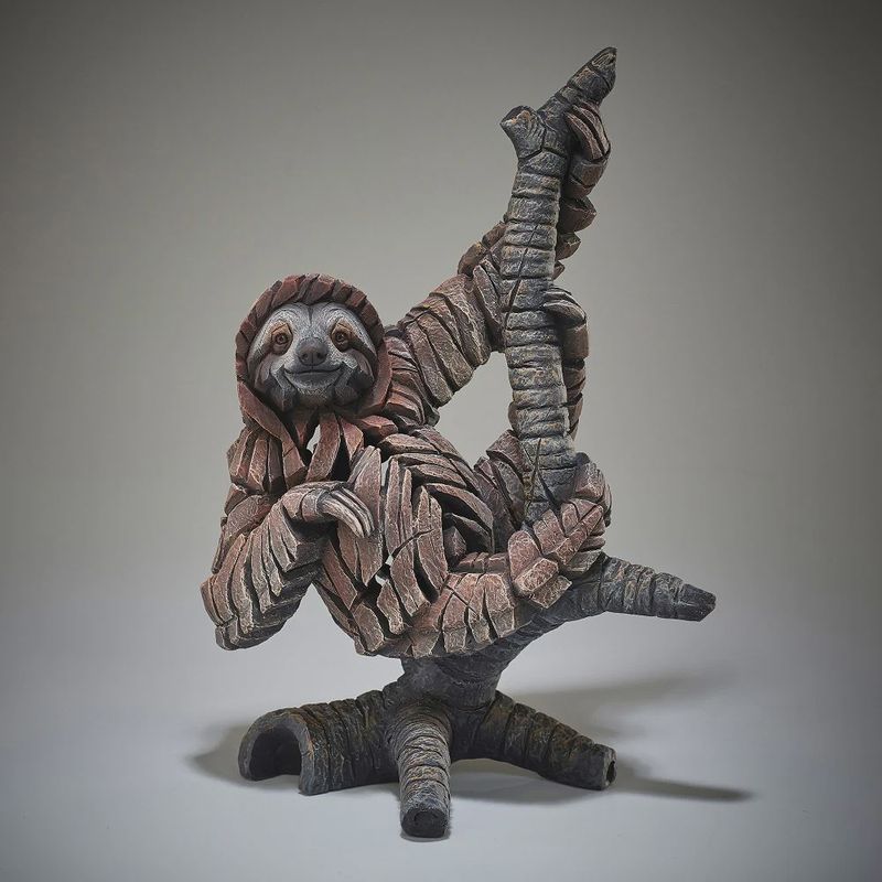 EP6357-Edges SLOTH : 18.5 in H