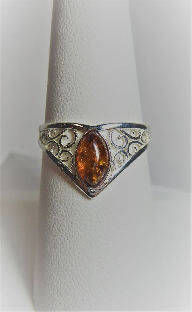 AU0077-Ring