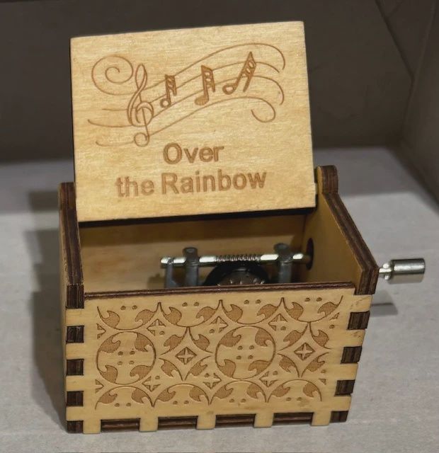 GA0018-Music Box : Over the Rainbow