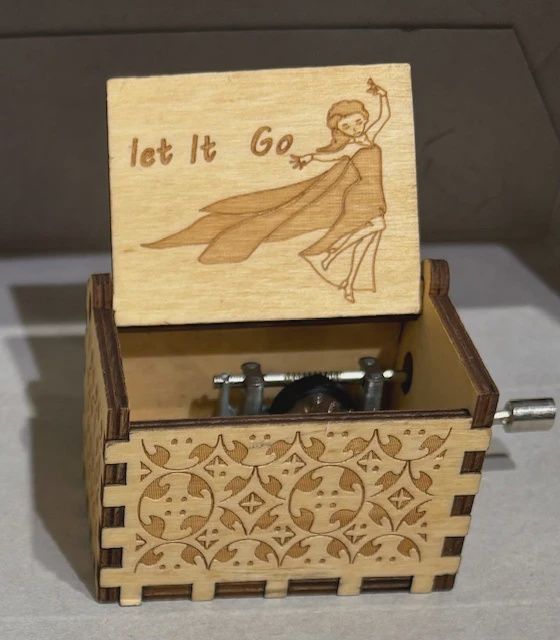 GA0025-Music Box : Let It Go