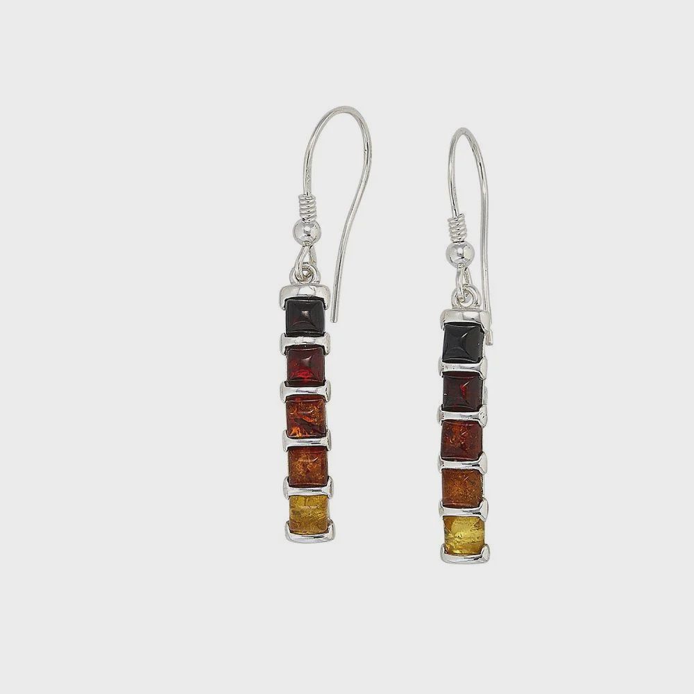 VS0004-Amber Ear