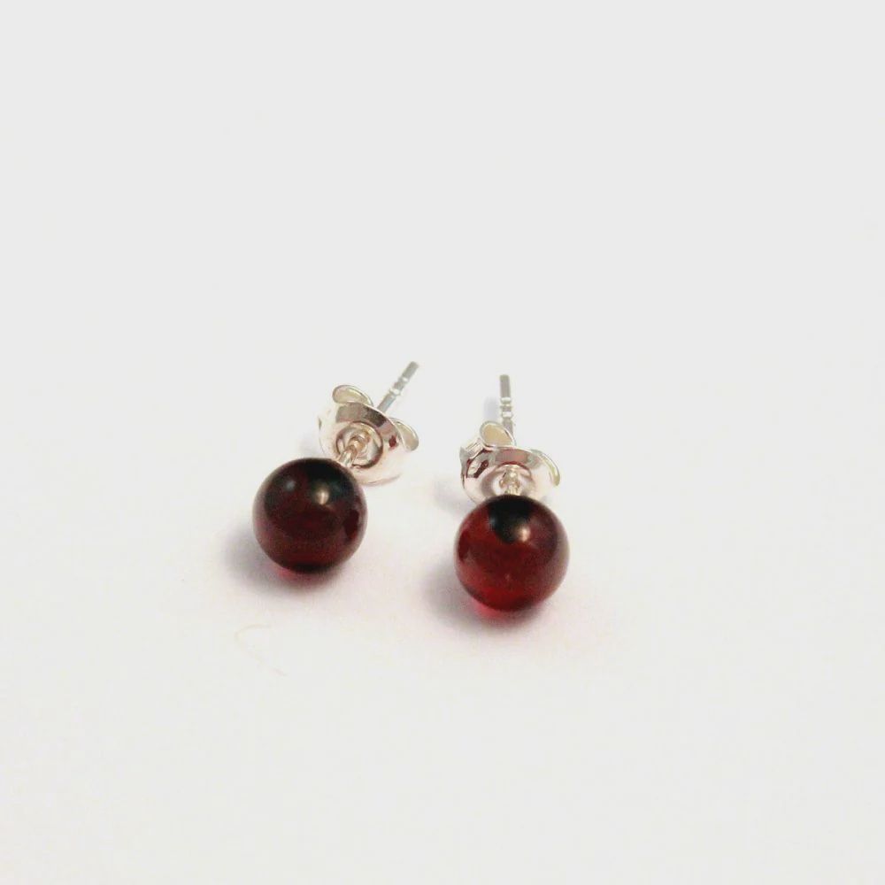 VS0503-Amber Ear