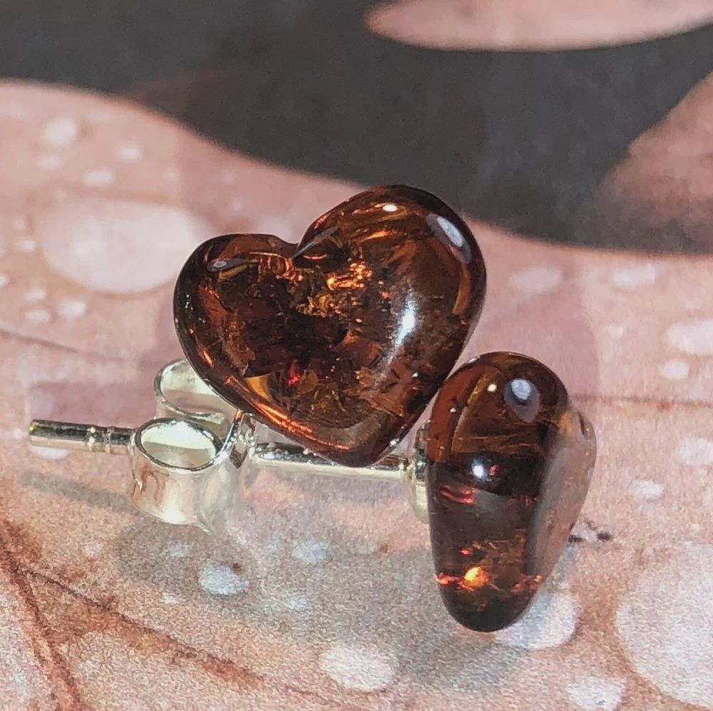VS0548-Amber Ear