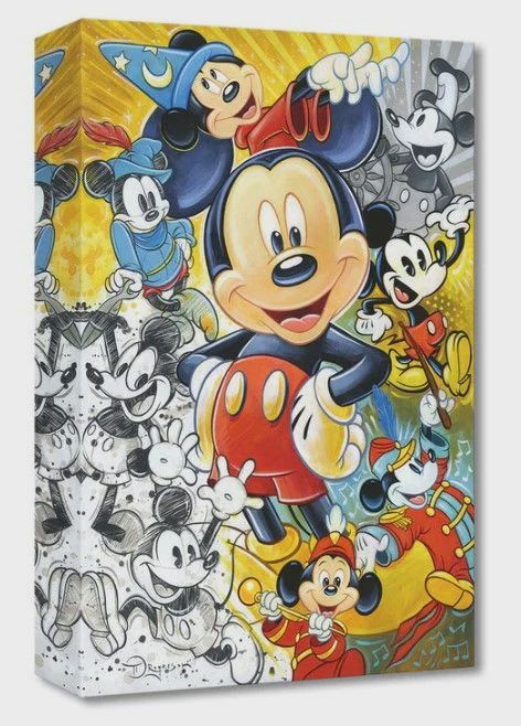 DA0132-Mickey : 90 Years of Mickey