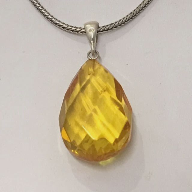 AU0086-Pendant