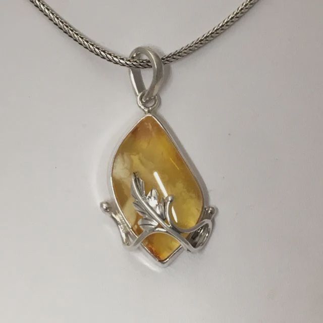 AU0113-Lemon