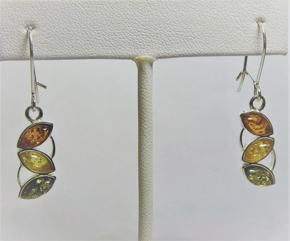 AU0041-Earrings