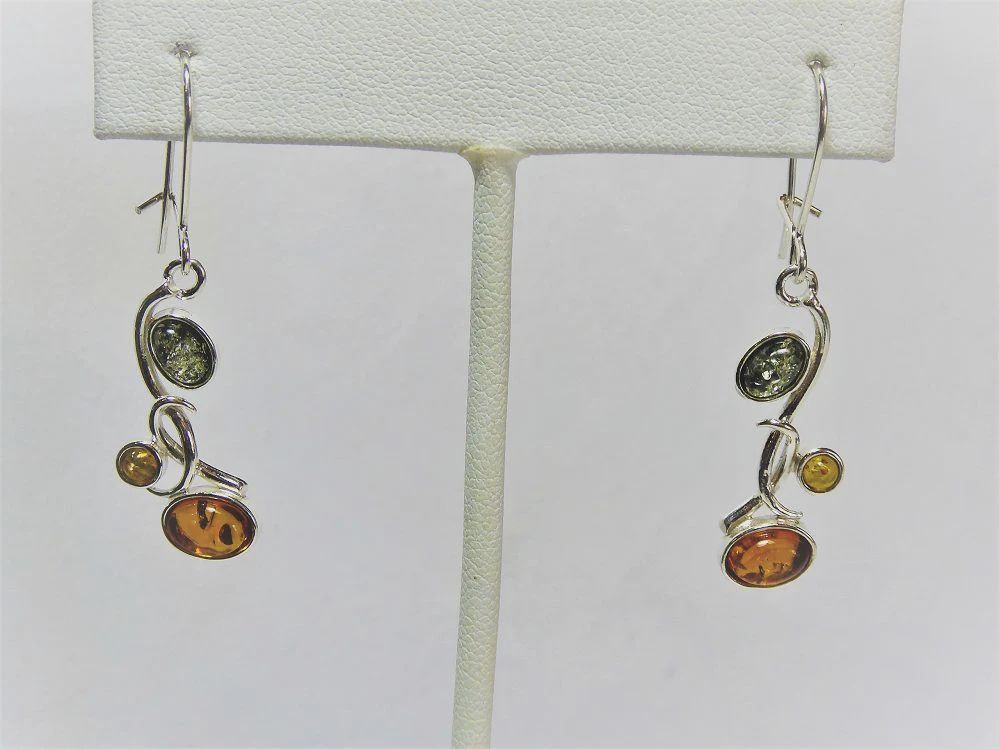 AU0022-Earrings