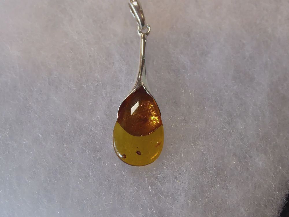 AU0156-Pendant