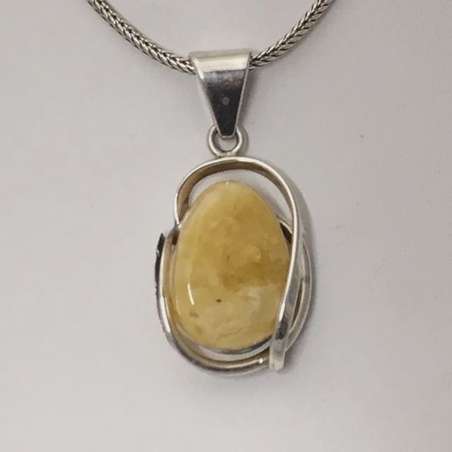 AU0112-Butterscotch