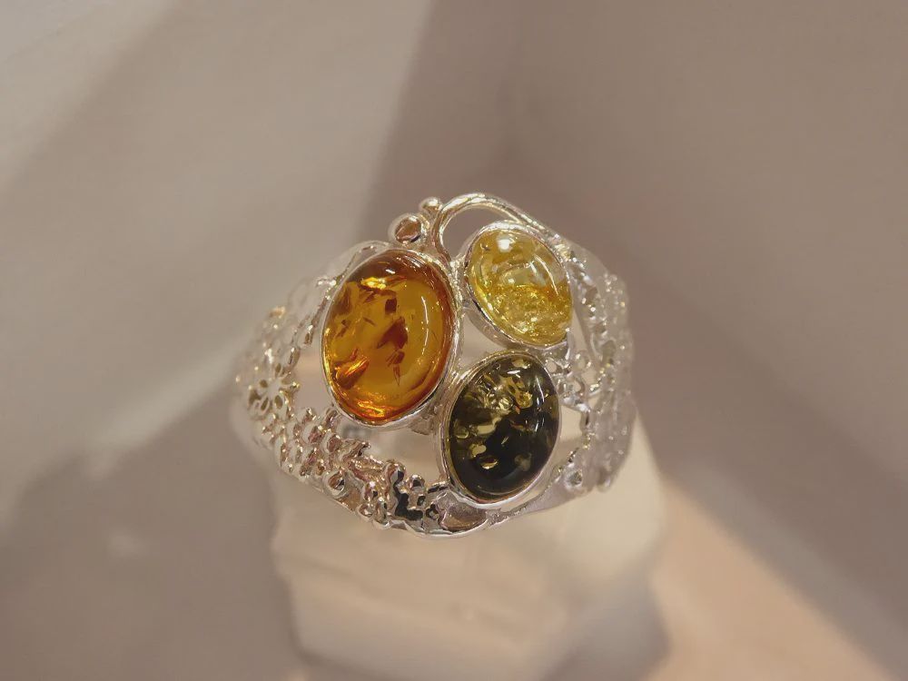 AU0197-Ring