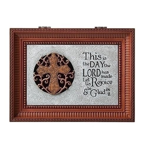 RO0908-Bas Relief : Rejoice